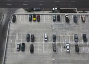 Jakie wymagania techniczne muszą spełniać blokady parkingowe?